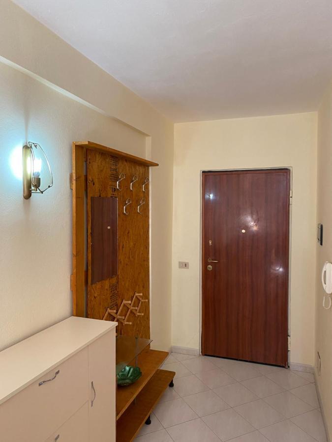 One Apartament Apartamento Durrës Exterior foto